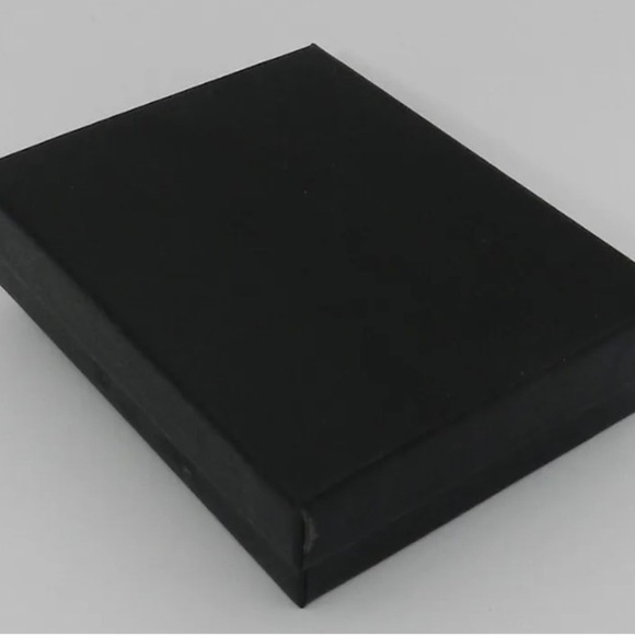 MACY'S  Cubic Zirconia Link Necklace - NWT - Picture 3 of 4